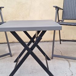 Patio Set . Chairs And Table  Like New "