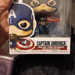 Funko POP! Captain America Figure