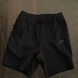 Nike Tech Fleece Short Bundle