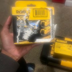 Dewalt Xr Powerstack 20v 1.7 2pack Battery 