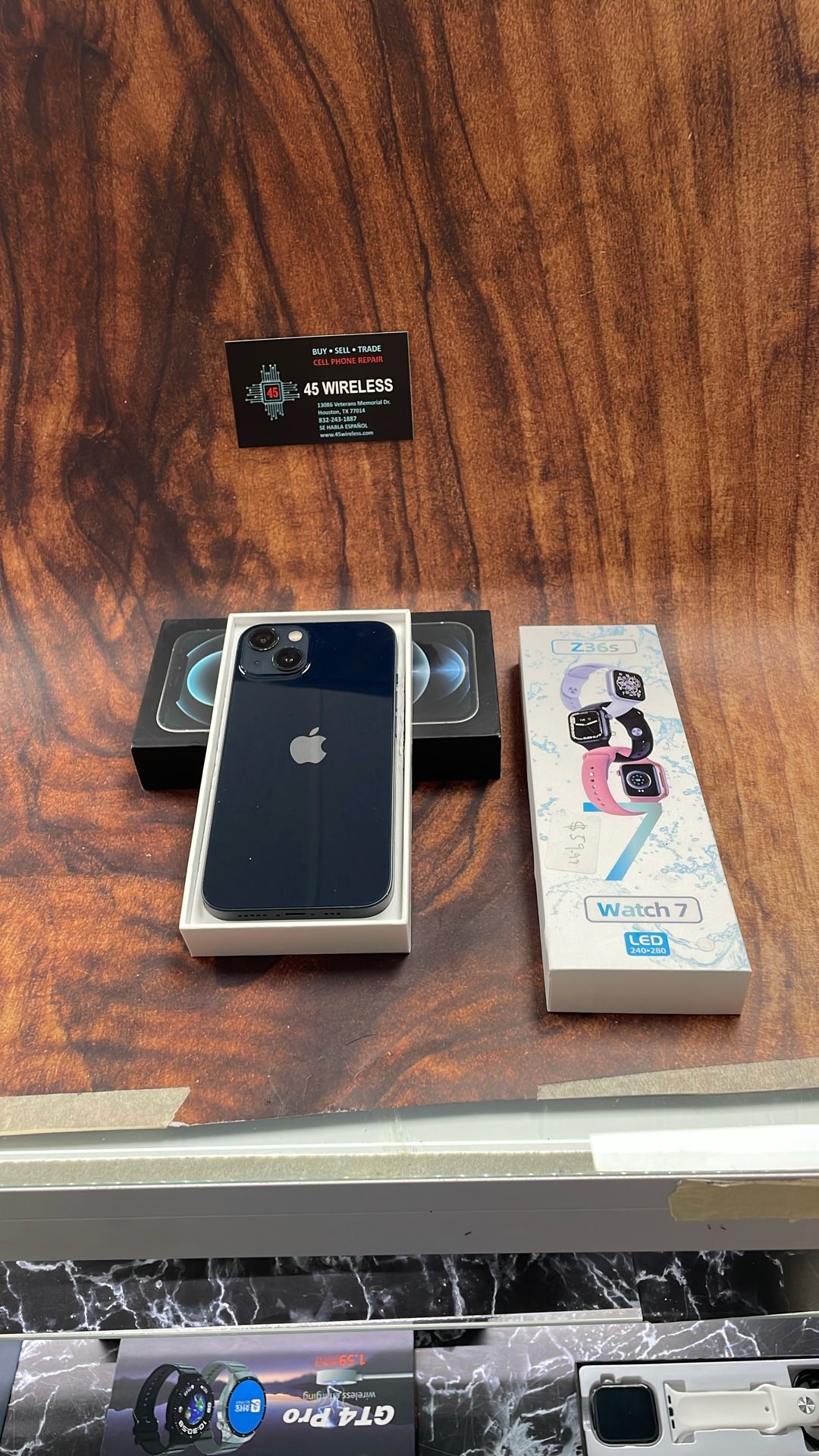 iPhone 13