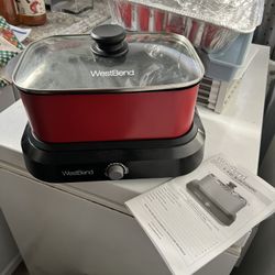 West Bend 6 qt Slow Cooker Brand New 