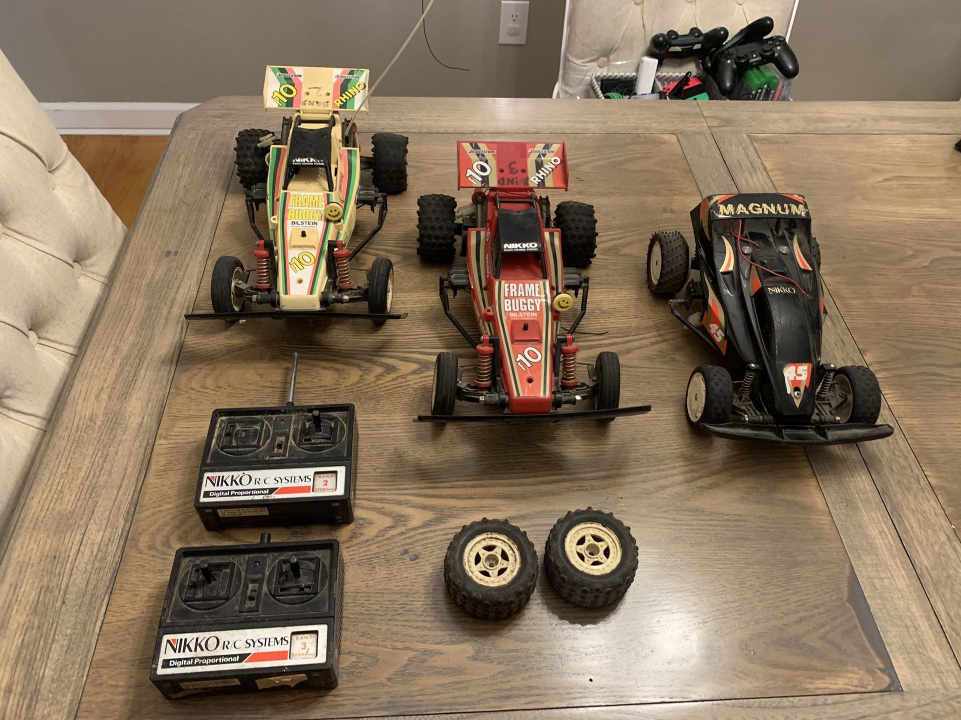 Vintage Nikko rc package f10 buggies