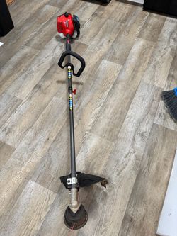 Black Max Gas-Powered String Trimmer