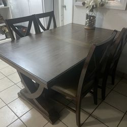 Free Extendable Dining Table 