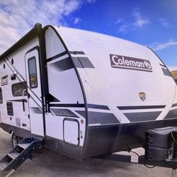 NEW 2022 COLEMAN LIGHT 1905BH