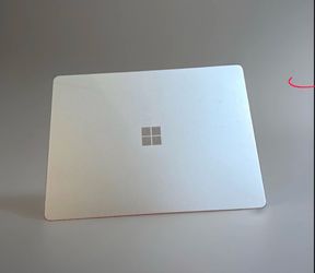 Microsoft Surface Laptop Go 2 12.4" Touch i5-1135G7 16GB 238 Gb SSD W11 Silver