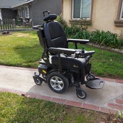 Heavy-Duty Power Wheelchair – Velocity Series – Great Condition