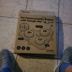 Pet Communication Buttons W/triangle Mat