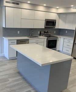 Custom Kitchen Cabinets