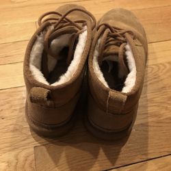 Size 8 Ugg Boots