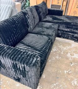 Brand New Black Fur Like Corduroy Sectional Sofa Couch (New In Box)