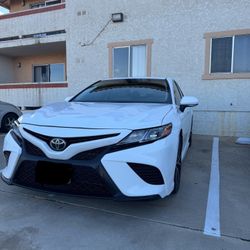 2018 Toyota Camry  SE