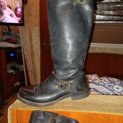 Women's Boots Sz. 7 1/2 !! "FRYE SLOUCH BIKER BOOTS"