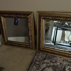 Decorations 