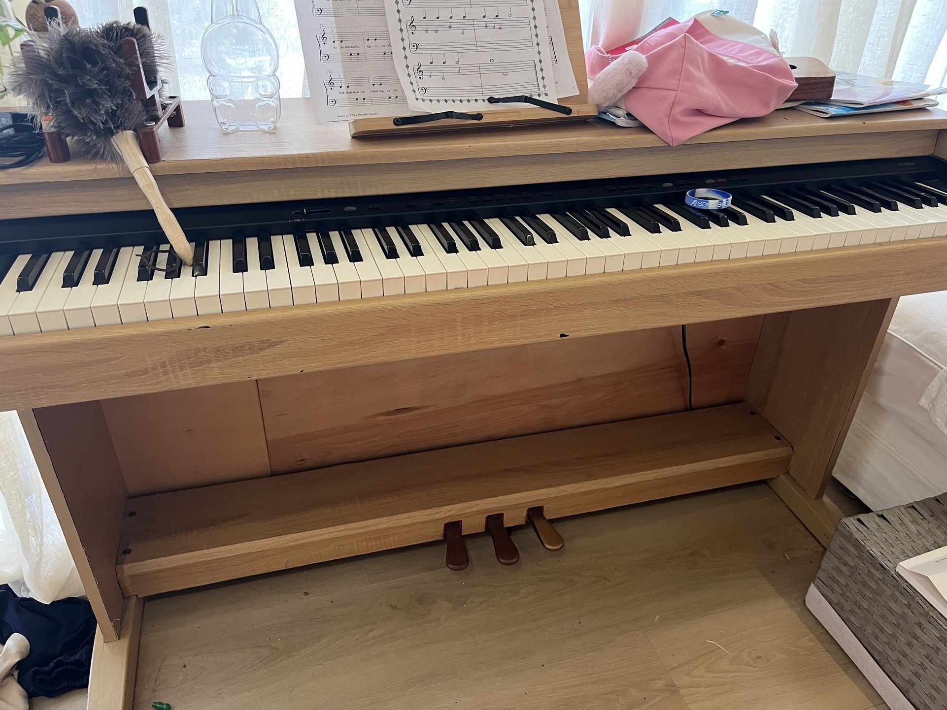 (Moving Sale) Yamaha digital piano