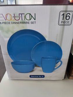 Evolution dish set