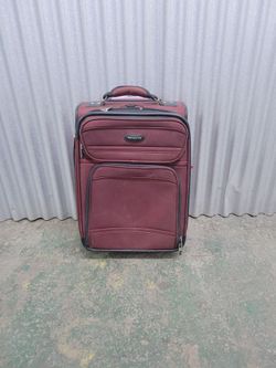 Samsonite Carry-On Rolling Suitcase