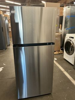 LG LT18S1100S Top Freezer Refrigerator (Open Box / Scratch & Dent)