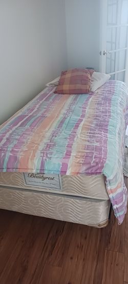 Twin Bed