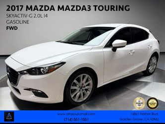 2017 MAZDA MAZDA3