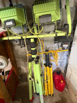 Construction lights