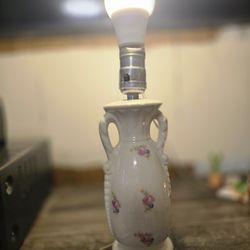 Vintage Ceramic Leviton Table Lamp