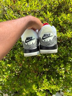 Jordan 3s size 10 100$ used