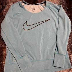 Womens Large Nike Dri Fit Sweatshirt 