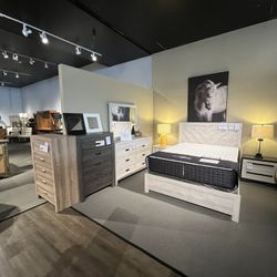 Whitewash 4PC King Bedroom Set