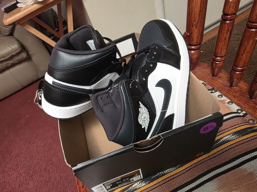 Air Jordan 1 mid black off noir summit white