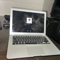 Macairbook