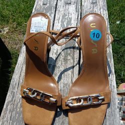 Size 10 Woman Heels