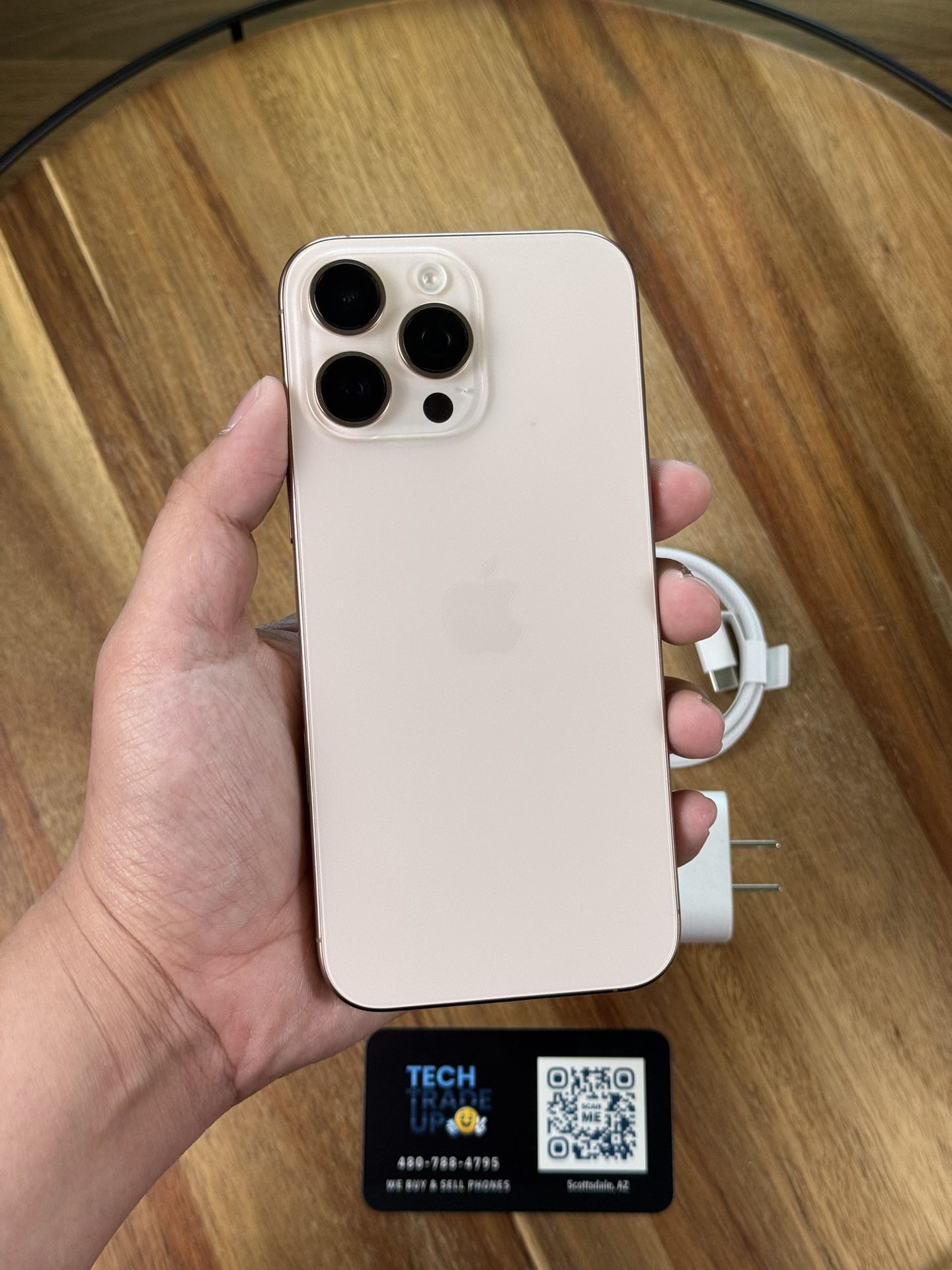 iPhone 16 Pro Max 256Gb Desert 🏜️ Cricket Saving $450+ Popular Color !