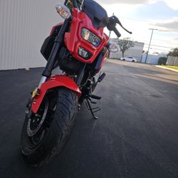 Boom  Vader Gen 2 Brand new strew legal.