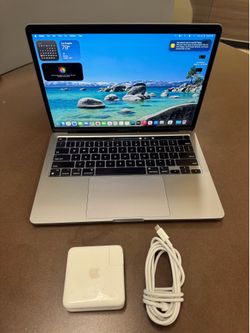 Great condition M2 MacBook Pro 13”  (2022) 8gb 256gb ssd