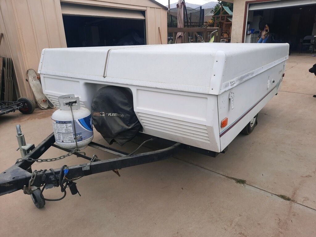 Pop Up Camper Trailer