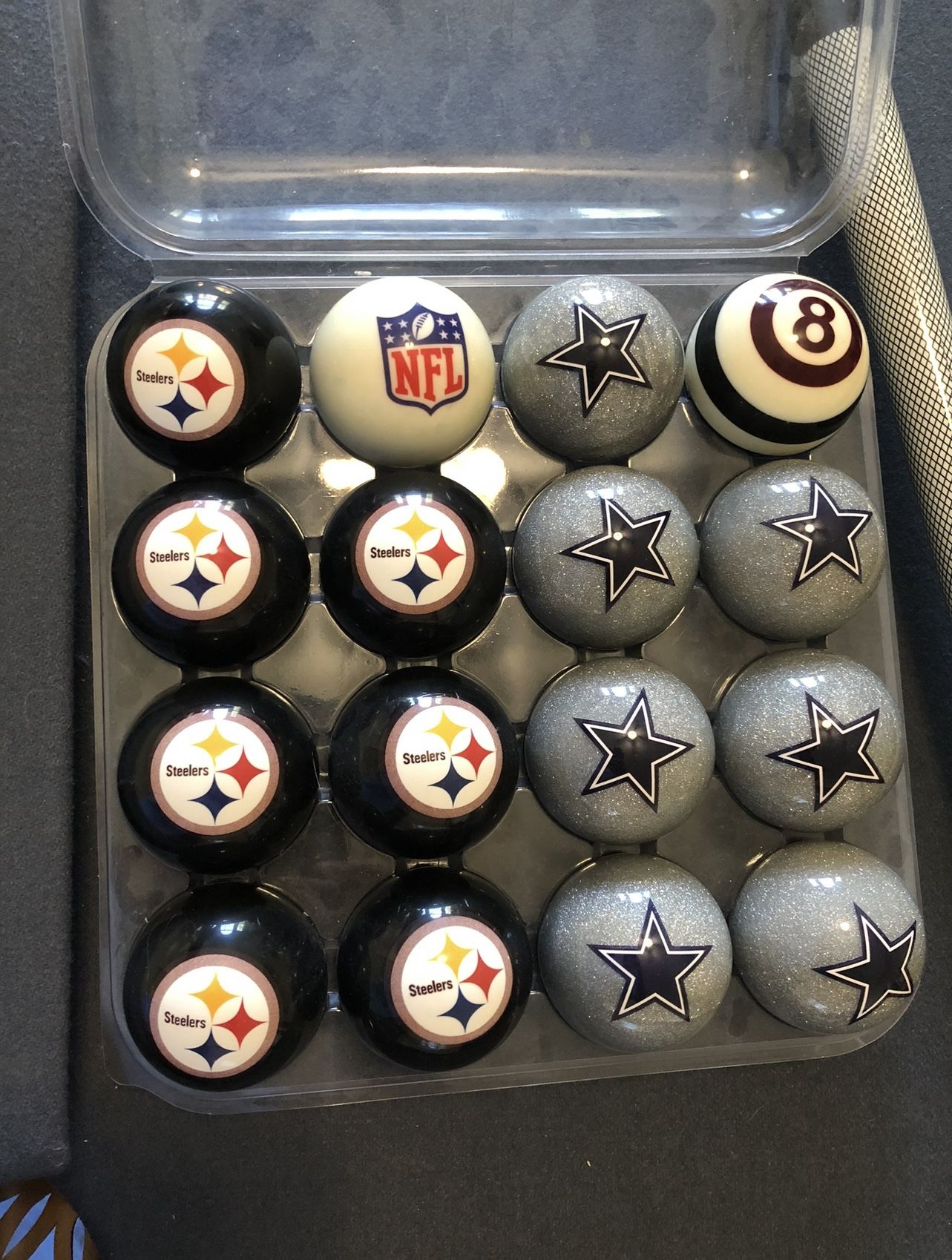Pittsburg Steelers and Dallas Cowboys - pool table balls