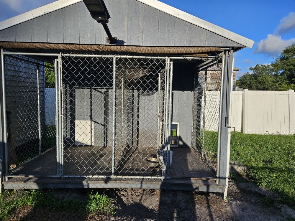 Dog Kennel 2 Bay With Storage Bay