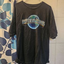 UNIVERSAL STUDIOS T-SHIRT XL