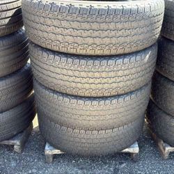 255 70 18 GoodYear Set of 4 Used in Excellent Condition