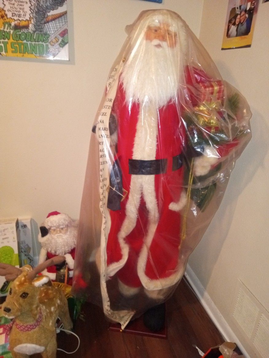 Like New Life-size Santa Claus 5 FT TALL
