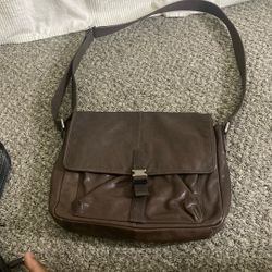 Fossil Messenger bag
