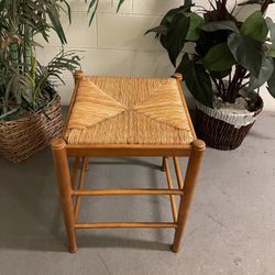 EARLY-AMERICAN-STYLE, HEAVY WOOD STOOL (21.5"H) w/NATURAL REED SEAT - posted price is firm.