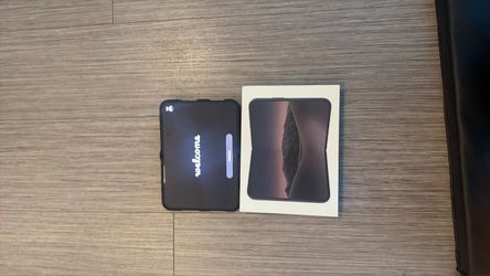 iPhone duo  night sky 512 gig T-Mobile