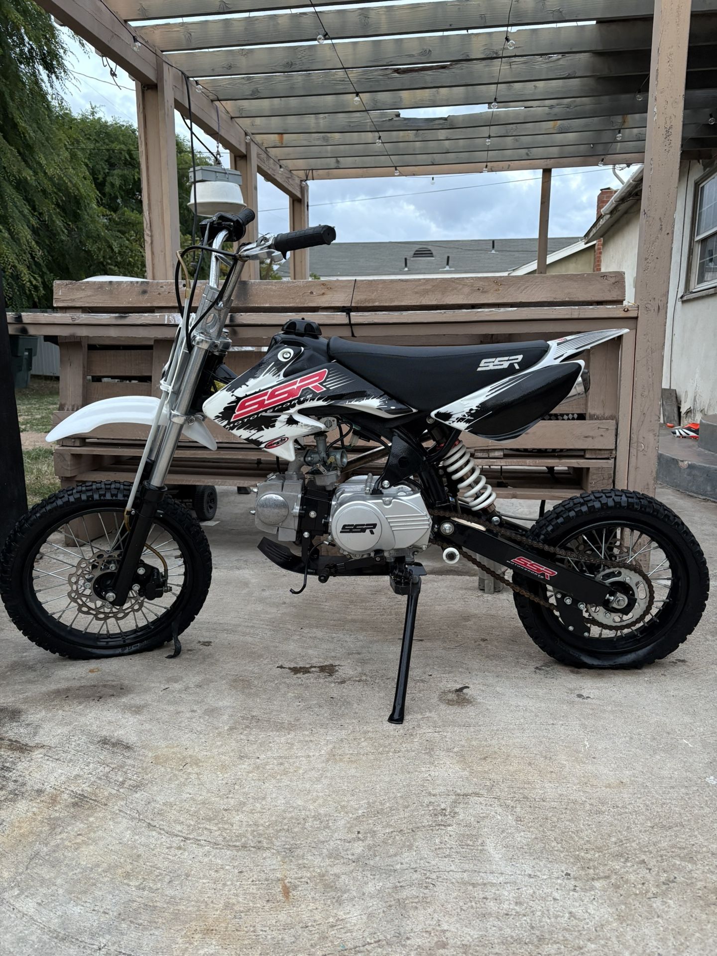 Ssr Dirt Bike