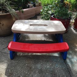 Little Tikes Red Blue Tan Indoor Outdoor Plastic Picnic Table for