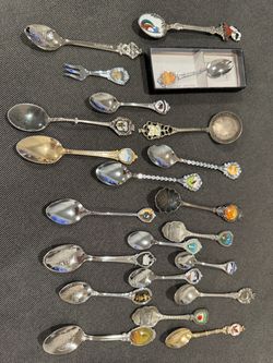 Vintage Souvenir Spoon Collection –20+ Pieces