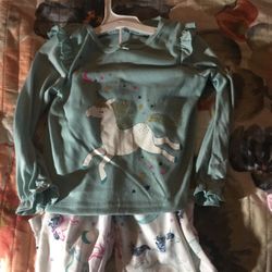 Carters Unicorn Pajamas 3t-5t