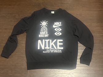 Nike HBR Futura Crew Pullover Size Large